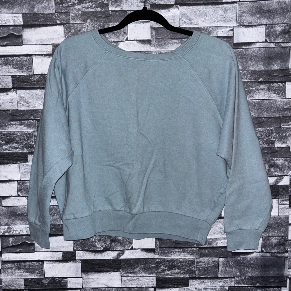 GAP Women's Crew Neck Sweater - Light Blue